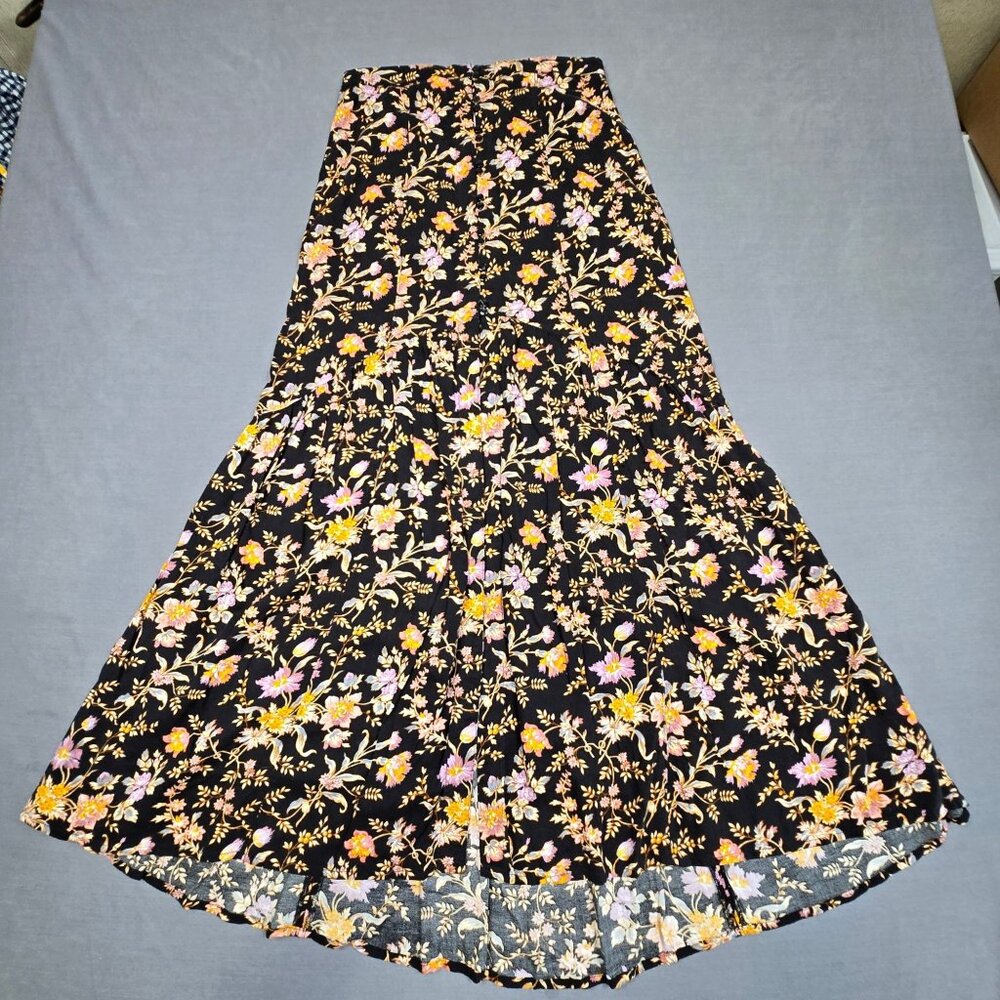 American Eagle Black Floral Maxi Skirt Size 2 Boho Cottage Core